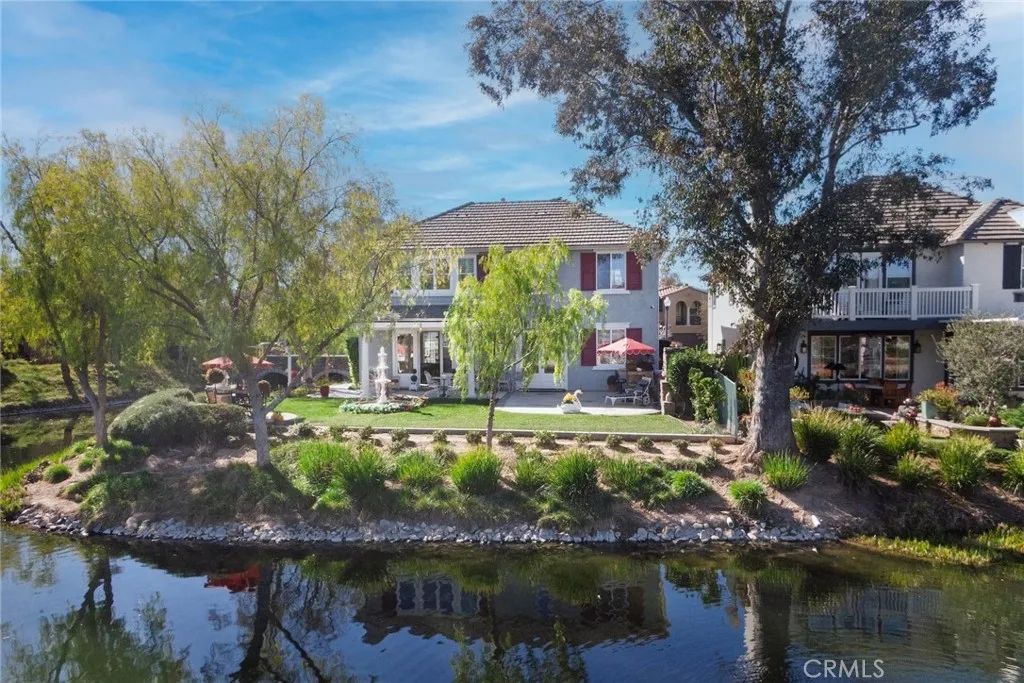 27016 Island, Valencia, CA 91355