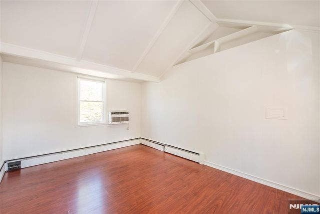 238 Westminster Place, Lodi, NJ 07644