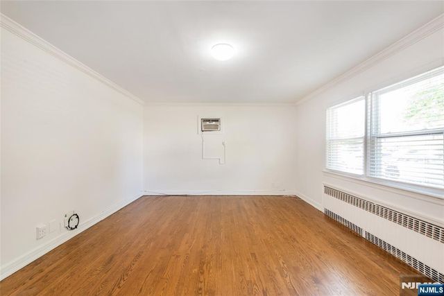 238 Westminster Place, Lodi, NJ 07644