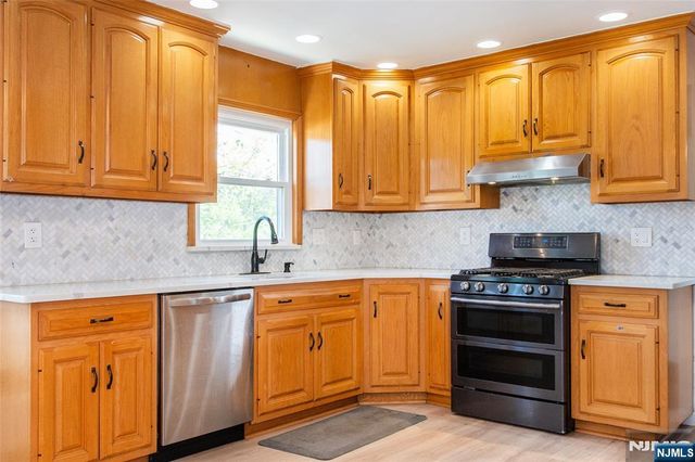 238 Westminster Place, Lodi, NJ 07644