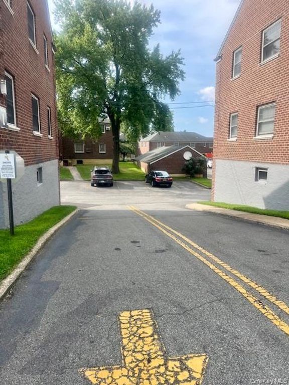 249-32 63rd Avenue 41227, Little Neck, NY 11362 — photo 5