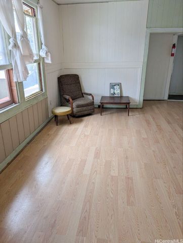 82 Hoku Street D, Hilo, HI 96720