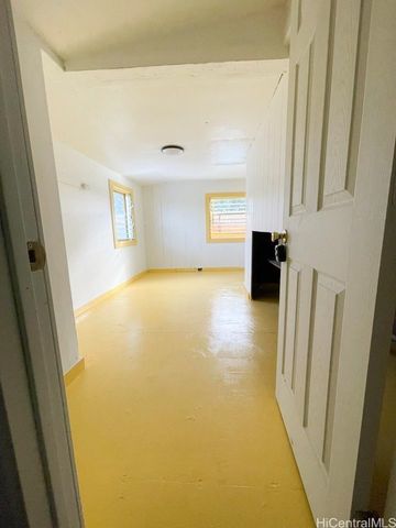 82 Hoku Street D, Hilo, HI 96720