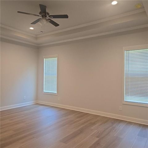 887 Bessie Court, Loganville, GA 30052