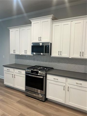 887 Bessie Court, Loganville, GA 30052