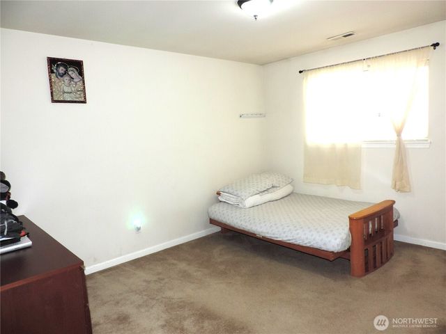 11426 15th Avenue SW, Seattle, WA 98146