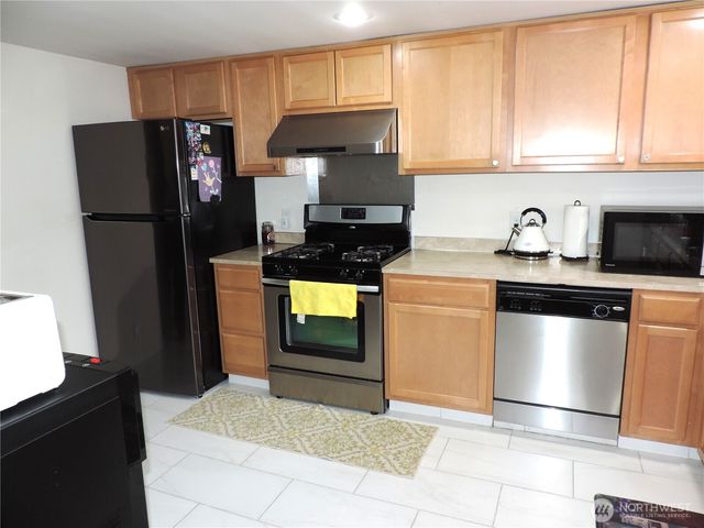 11426 15th Avenue SW, Seattle, WA 98146