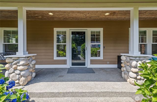 6304 109th Street NW, Gig Harbor, WA 98332