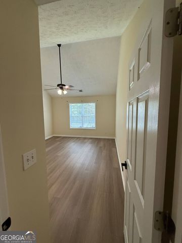 2214 Oakland Farm Drive, Lawrenceville, GA 30044
