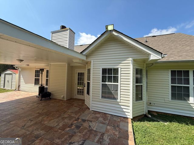 2214 Oakland Farm Drive, Lawrenceville, GA 30044
