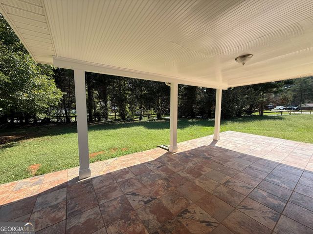 2214 Oakland Farm Drive, Lawrenceville, GA 30044