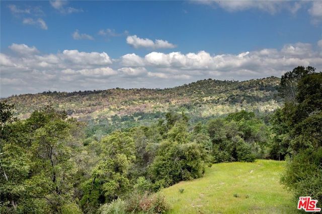 4132 Usona Road, Mariposa, CA 95338