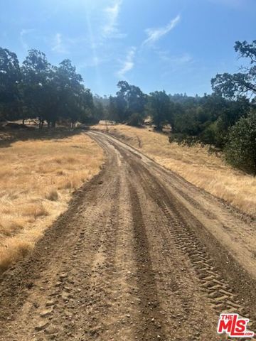 4132 Usona Road, Mariposa, CA 95338