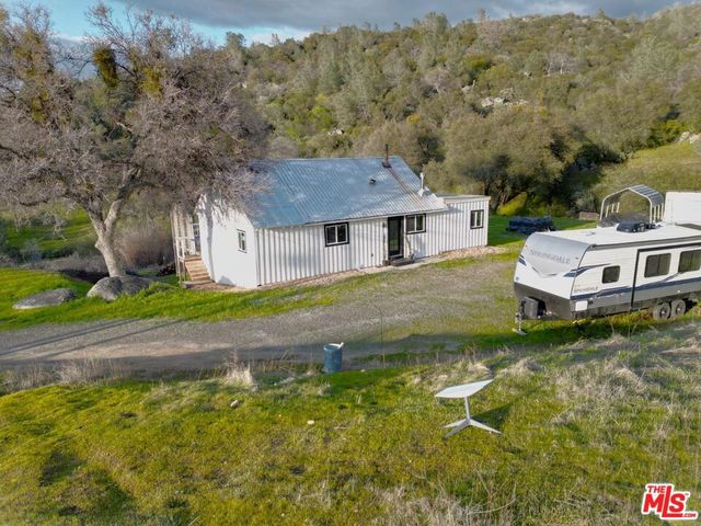 4132 Usona Road, Mariposa, CA 95338