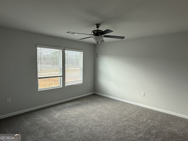 156 Village Green Drive, Adairsville, GA 30103