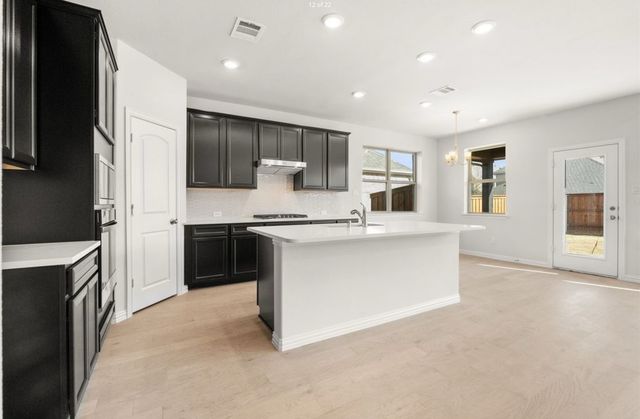 3837 Pennington Avenue, Little Elm, TX 75068