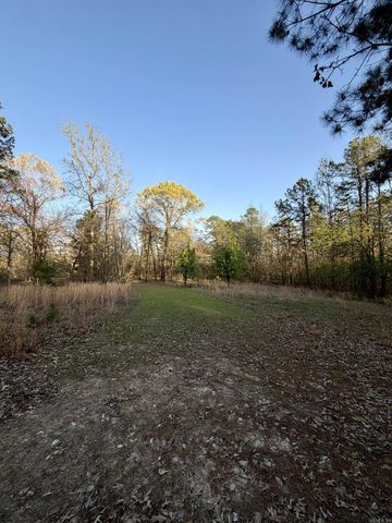 776 Hargrove Rd Road, Texarkana, AR 71854