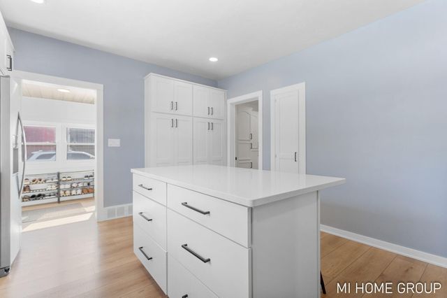 4958 136th Avenue, Manlius Twp, MI 49419