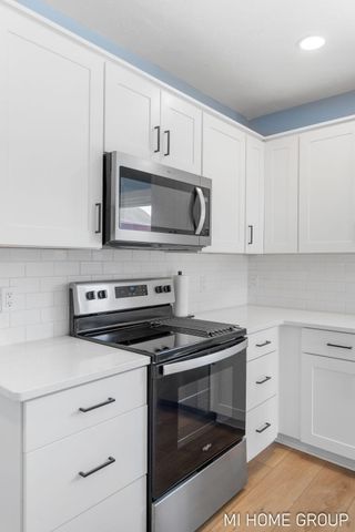 4958 136th Avenue, Manlius Twp, MI 49419