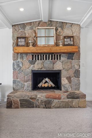 4958 136th Avenue, Manlius Twp, MI 49419