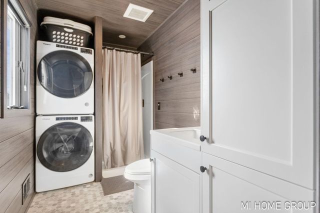 4958 136th Avenue, Manlius Twp, MI 49419