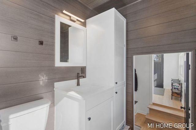 4958 136th Avenue, Manlius Twp, MI 49419