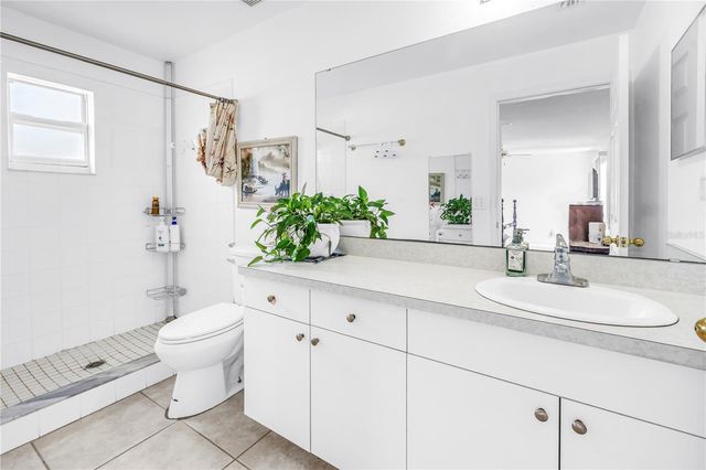 10905 61ST AVENUE, Seminole, FL 33772