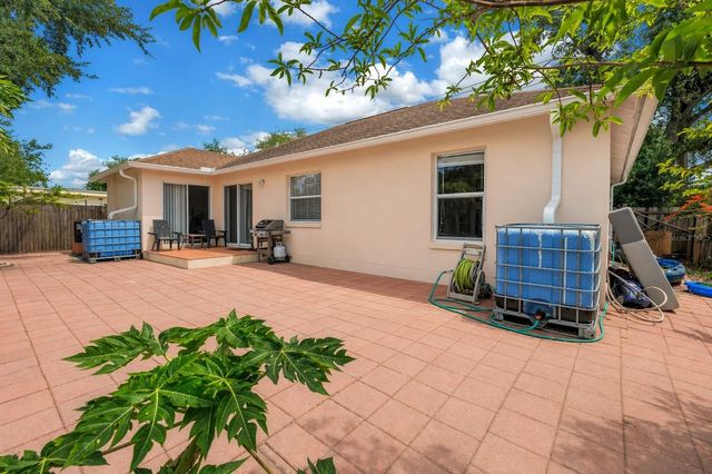 10905 61ST AVENUE, Seminole, FL 33772