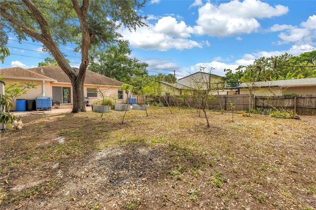10905 61ST AVENUE, Seminole, FL 33772