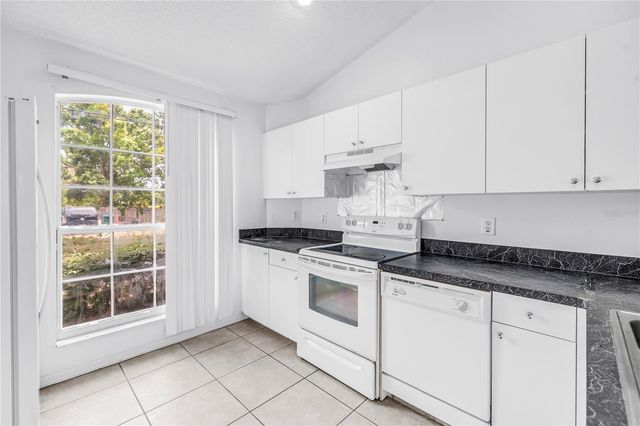 10905 61ST AVENUE, Seminole, FL 33772