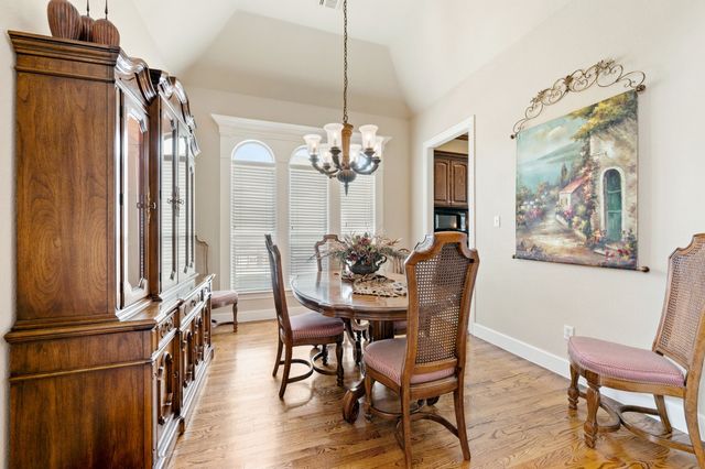 7921 Shady Oaks Drive, North Richland Hills, TX 76182