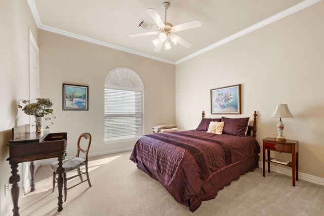 7921 Shady Oaks Drive, North Richland Hills, TX 76182