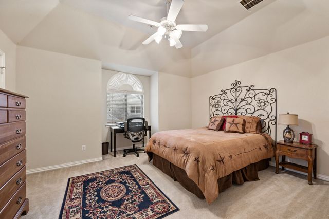 7921 Shady Oaks Drive, North Richland Hills, TX 76182