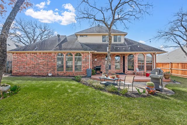 7921 Shady Oaks Drive, North Richland Hills, TX 76182