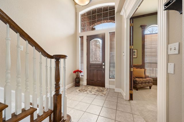 7921 Shady Oaks Drive, North Richland Hills, TX 76182