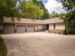 1634 Golden Drive SW, Alexandria, MN 56308
