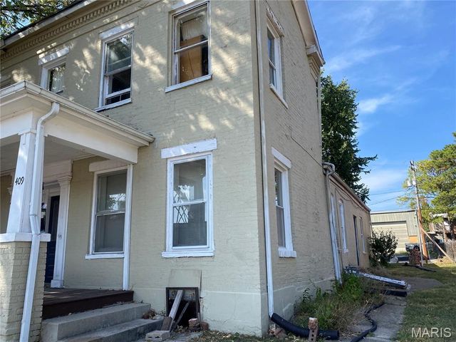 409 E A Street, Belleville, IL 62220