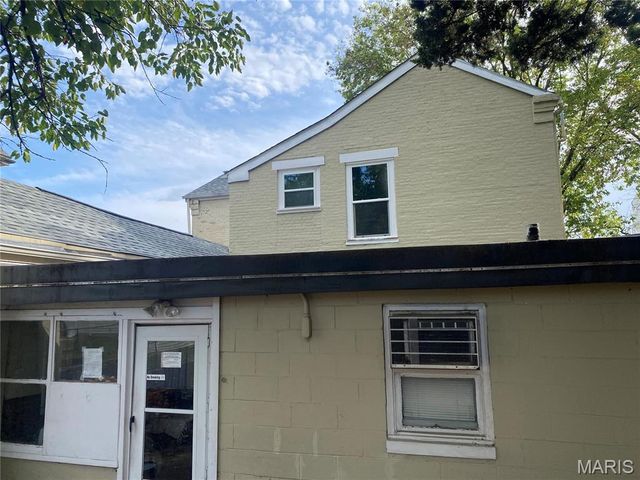 409 E A Street, Belleville, IL 62220