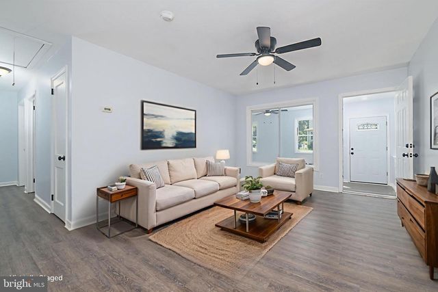 212 LAMBSON LN, New Castle, DE 19720