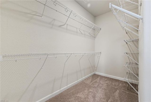 14307 Old Courthouse WAY B, Newport News, VA 23602