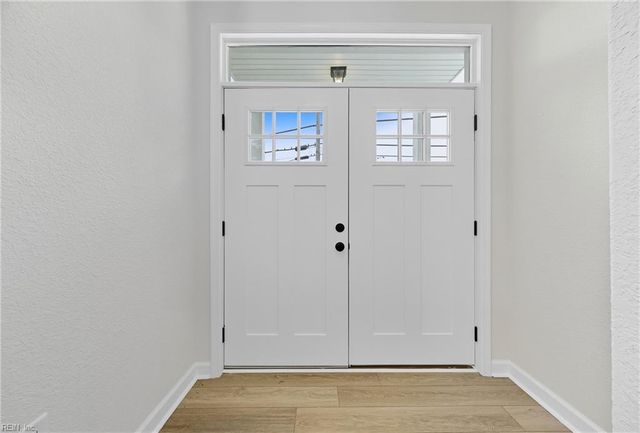 14307 Old Courthouse WAY B, Newport News, VA 23602