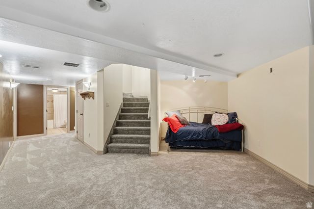 1927 E BEAR CREEK DR, Draper, UT 84020