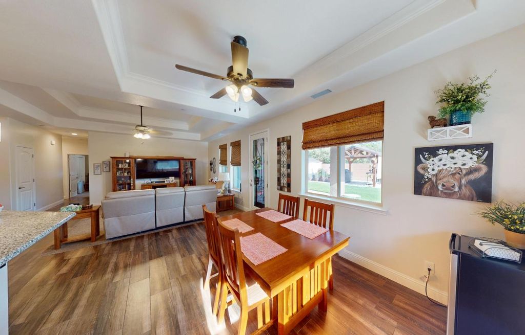 Image 10 of property listing at 16149 W Ashli Avenue, Kerman, CA 93630