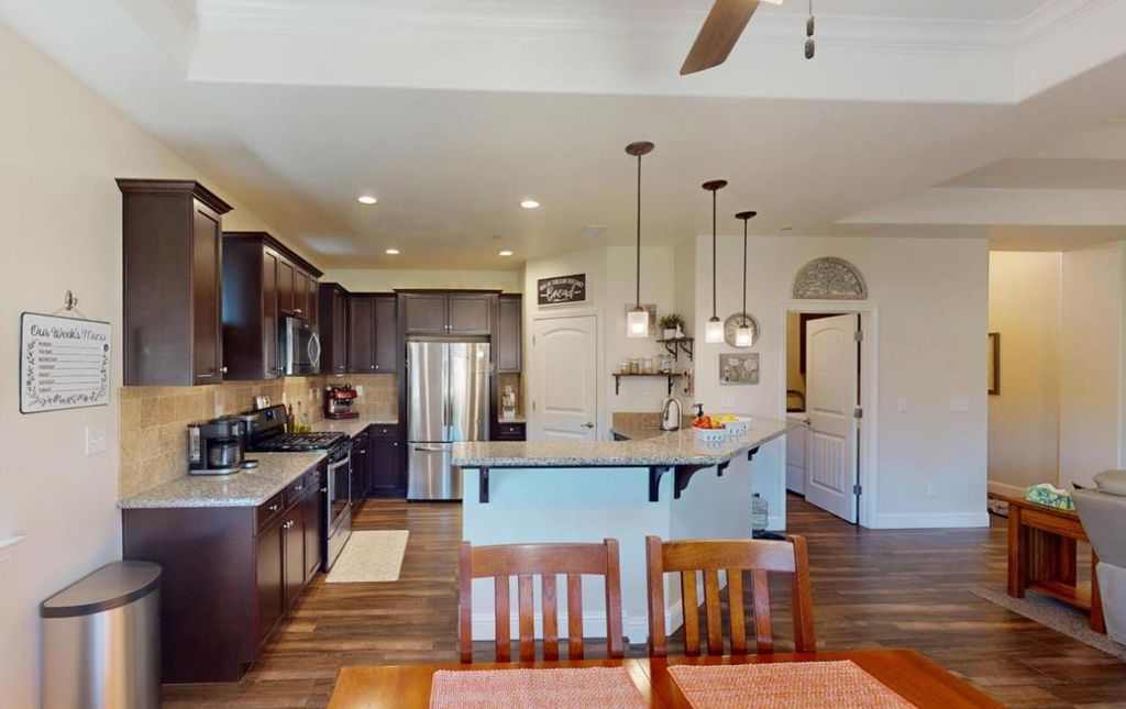 Image 13 of property listing at 16149 W Ashli Avenue, Kerman, CA 93630