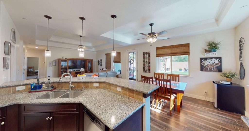 Image 20 of property listing at 16149 W Ashli Avenue, Kerman, CA 93630