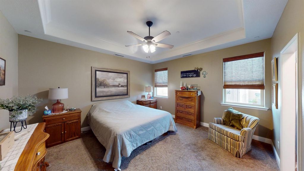 Image 22 of property listing at 16149 W Ashli Avenue, Kerman, CA 93630