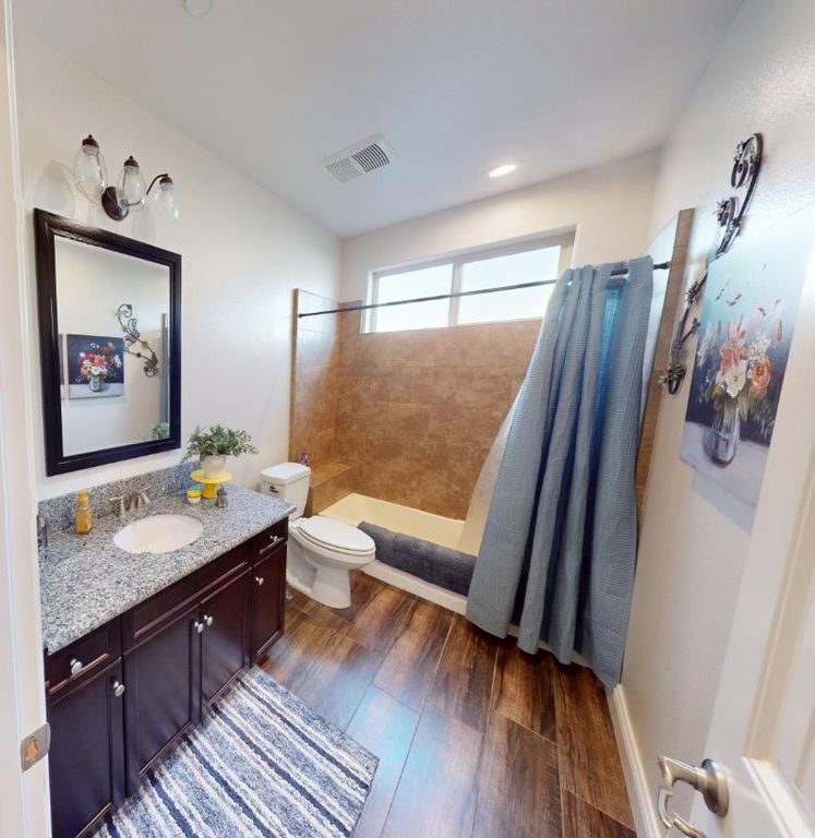 Image 29 of property listing at 16149 W Ashli Avenue, Kerman, CA 93630