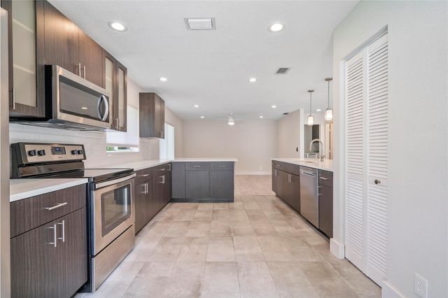 7701 NW 61st Terrace, Parkland, FL 33067