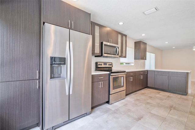7701 NW 61st Terrace, Parkland, FL 33067