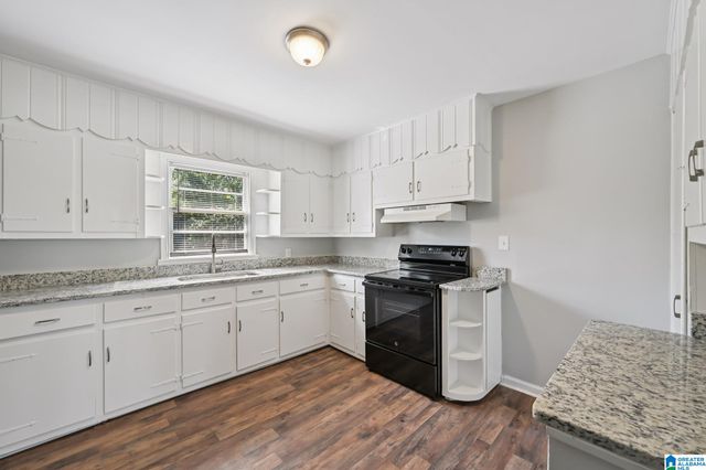 321 JOAN AVENUE, Birmingham, AL 35215